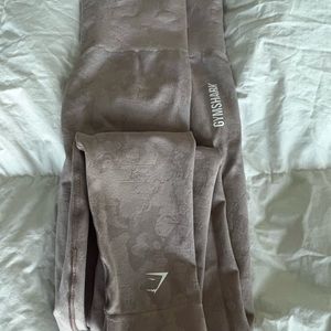 Adapt animal seamless leggings